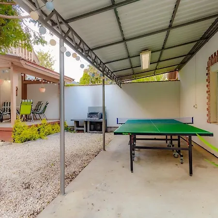 Kenza Apartmans שיופוק