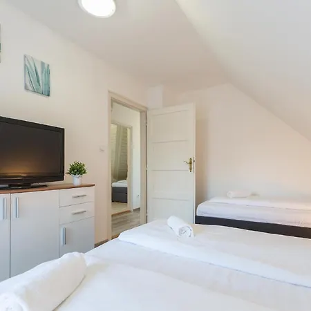Kenza Apartmans שיופוק