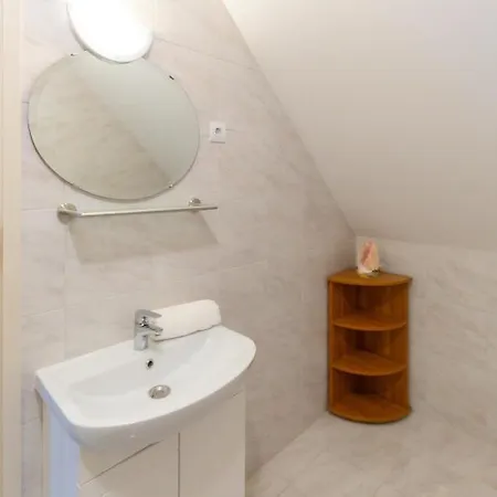 Kenza Apartmans שיופוק
